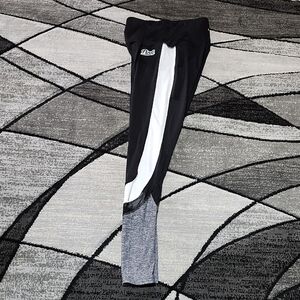 VS PINK 2017 ULTIMATE HIGH-WAIST COLOR-BLOCK MESH EMBROIDERED PATCH LEGGINGS XS